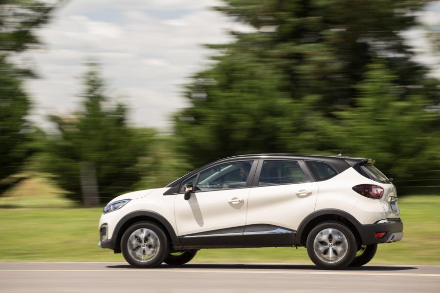  Renault Captur 2016 года  (LA) (фото 14 из 43)